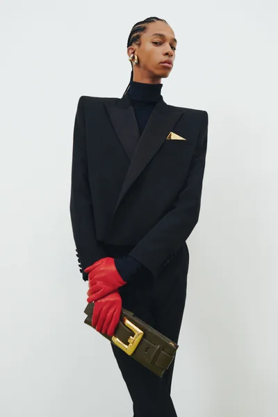 Look 19